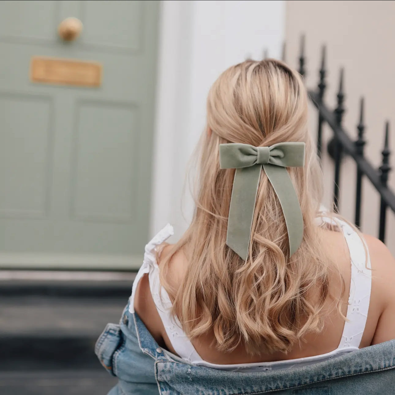 Women's Wide Velvet Hair Bow Clip