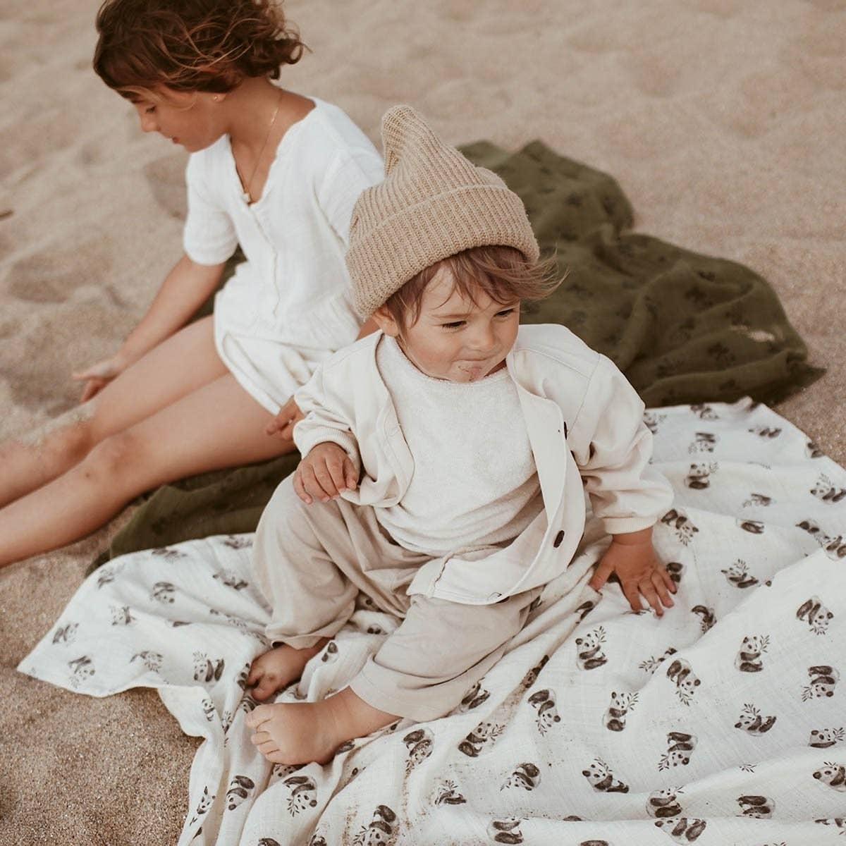 Rose in April - BIANCA SWADDLE PANDA KAKI