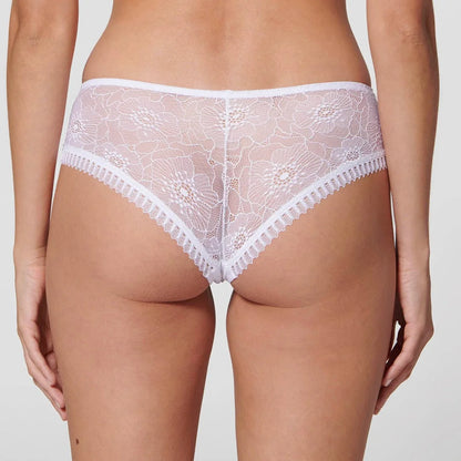 Simone Pérèle: Swing Shorty White