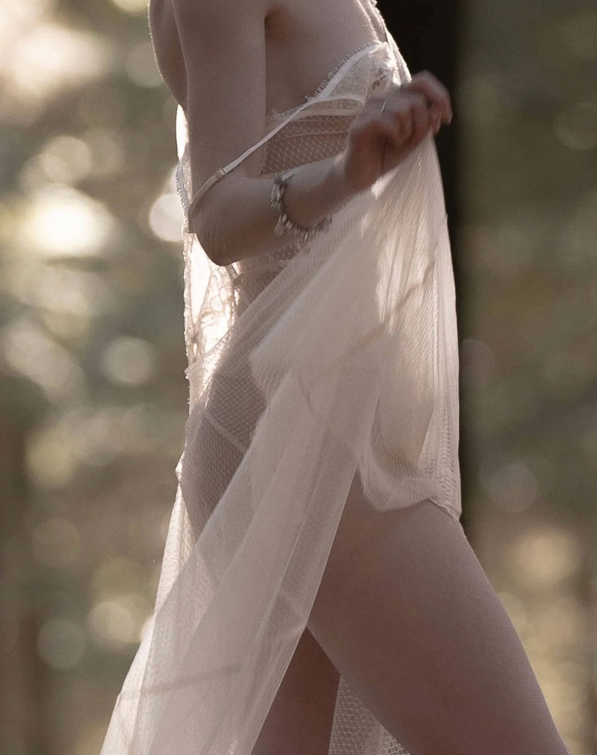 Shell Belle Couture Iconic Gown Ivory