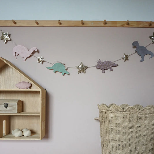 Mimi and Lula Dino Garland
