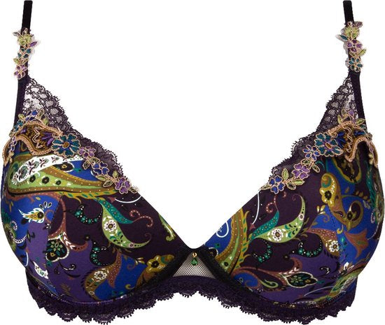 Lise Charmel Dentelle Cashmer Lace Bra – Écru | From the Archive