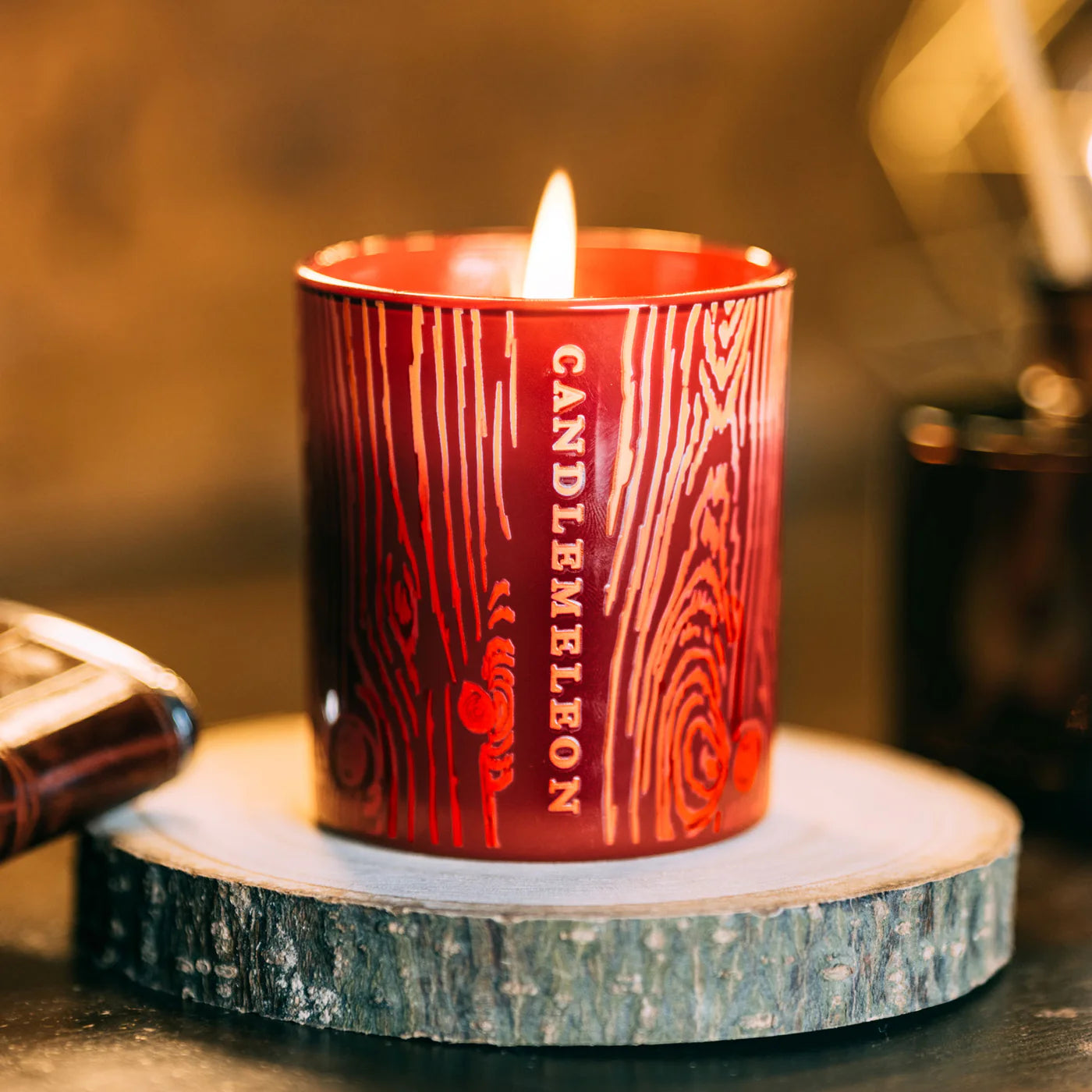 Candlemeleon heat reactive candle