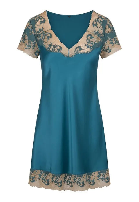 Linga Dore Nightdress