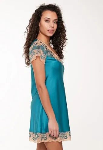 Linga Dore Nightdress