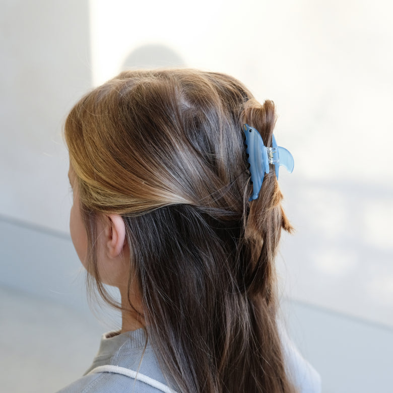 MIMI & LULA Dolphin Claw Clips